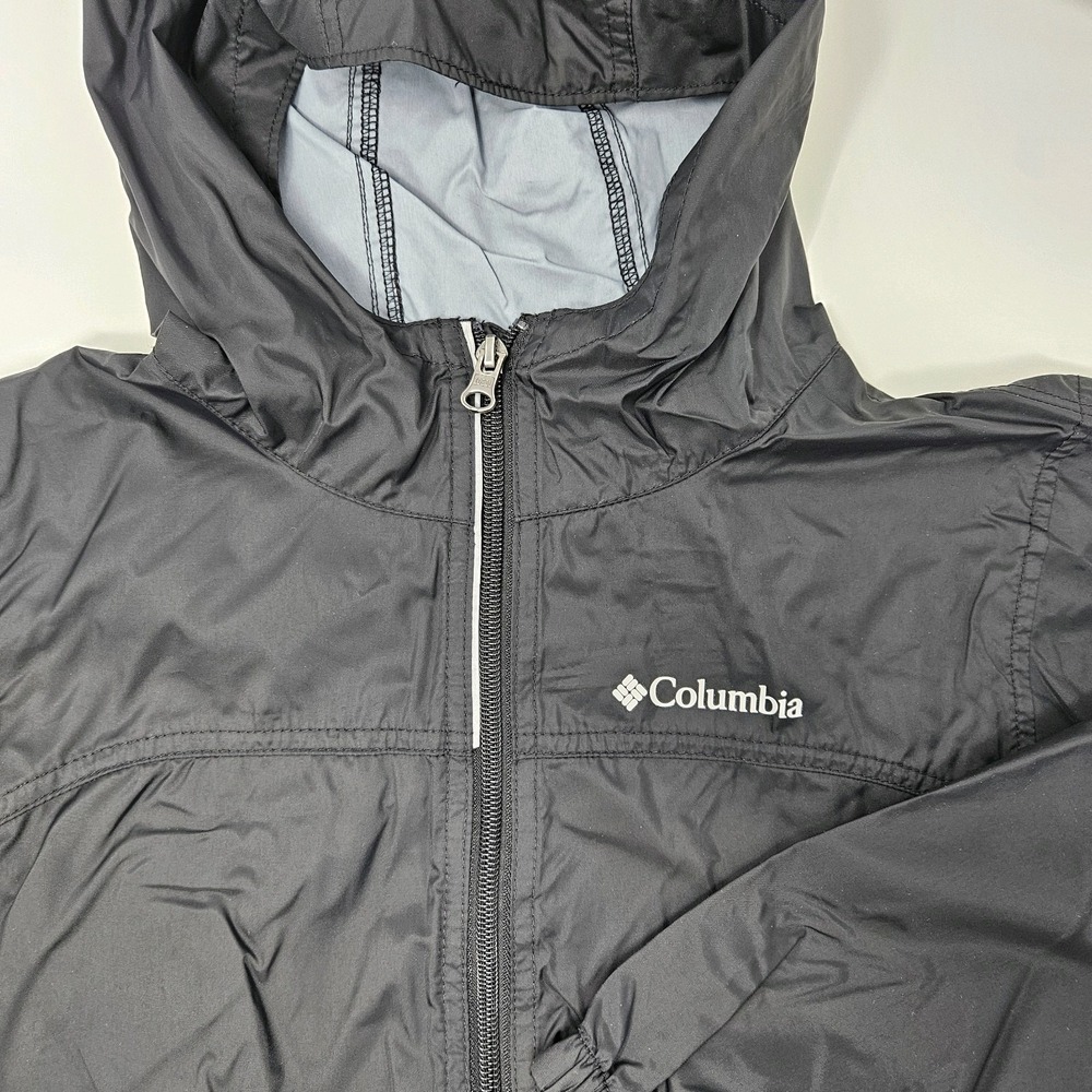 Columbia Sportswear Glennaker rain jacket in a children's size M (10/12) Black